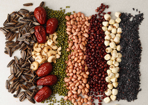 Proceed to Seeds: The Healthy Snacking Option